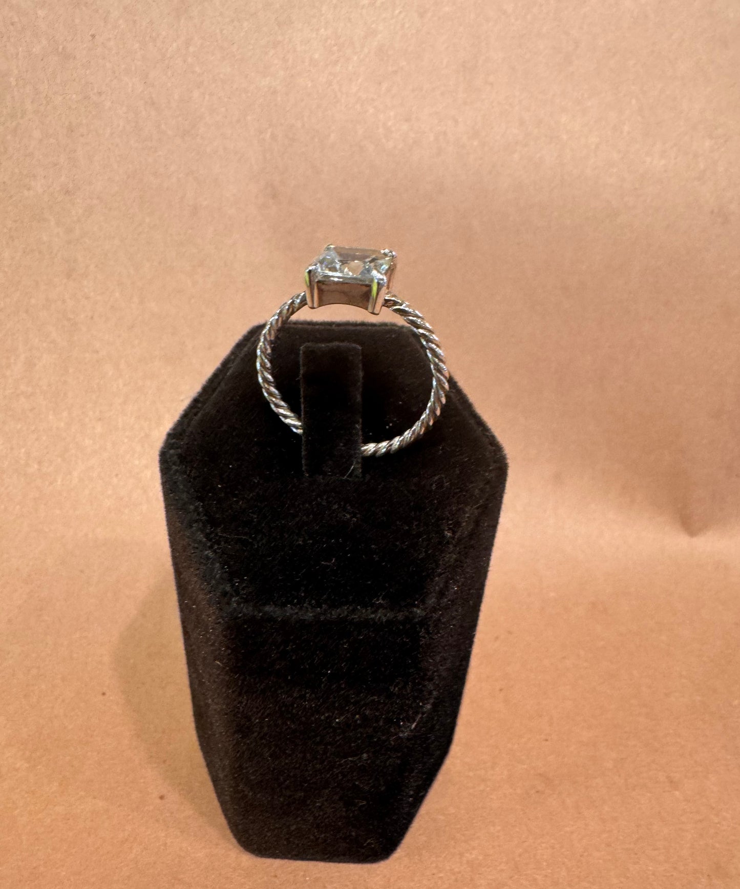 Radiant Princess-Cut Aquamarine Ring – Sterling Silver Twist Band (Size 9)