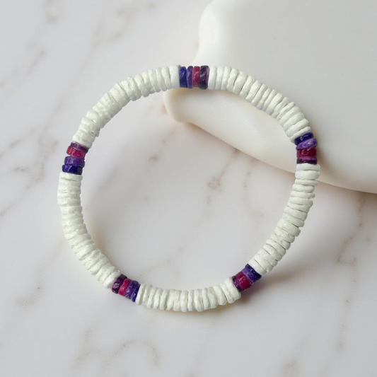 White and Purple Clam Shell Stretch Bracelet