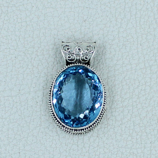 Heart of the Ocean – Bold Blue Topaz Statement Pendant in Sterling Silver